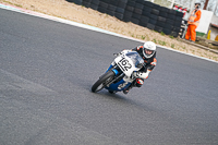 enduro-digital-images;event-digital-images;eventdigitalimages;mallory-park;mallory-park-photographs;mallory-park-trackday;mallory-park-trackday-photographs;no-limits-trackdays;peter-wileman-photography;racing-digital-images;trackday-digital-images;trackday-photos